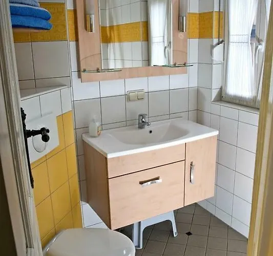 Am Kleinsten Haus * Вернигероде